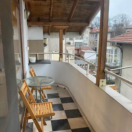 Lucy Apartament * Burgas Stad
