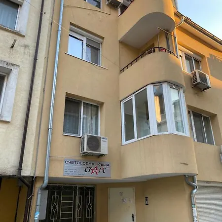 Lucy Apartament * Burgas Stad